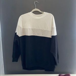 American Eagle sweatshirt size large